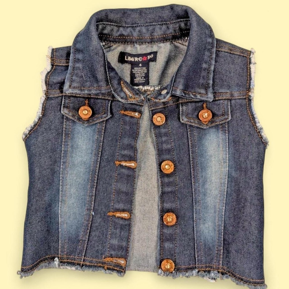 Limited Too Girls Denim Vest Size 4 Frayed Raw Hem Blue Y2K Jean Jacket Medium
